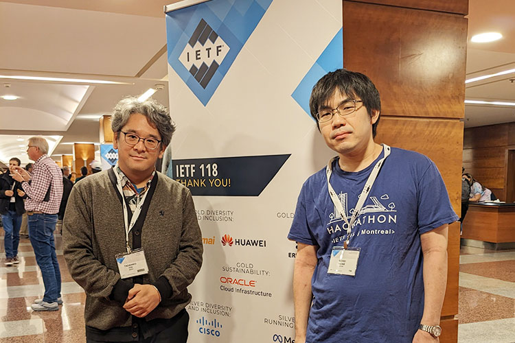 写真:IETFで標準化活動を行っているセコムの研究員